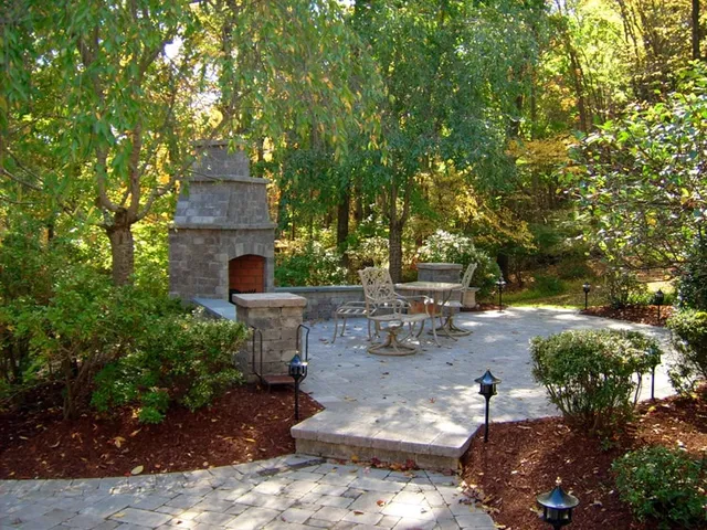 work photo from sevenmapleslandscaping.com