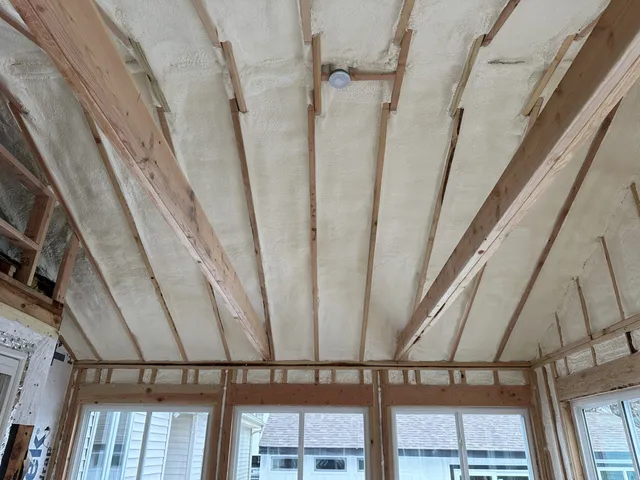 Closed-Cell Spray Foam Insulation