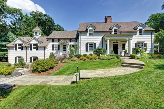 Domus-Constructors-Darien-7F- Best Residential Remodel $750,000 - $1 Million Project-photo01.jpg