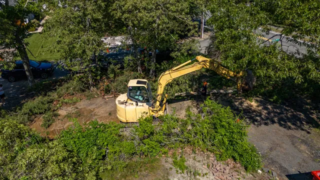 work photo from cleanslatelandscapeconstruction.com