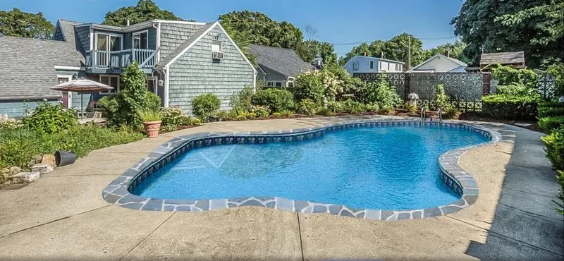 Pool Cleaning Services