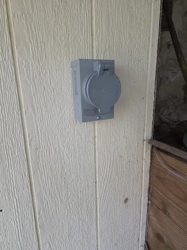 James Family Electric LLC work photo