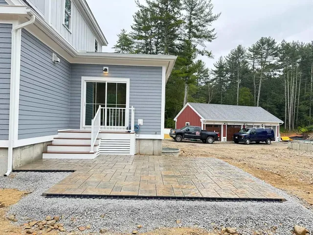 work photo from fjhardscapemasonry.com