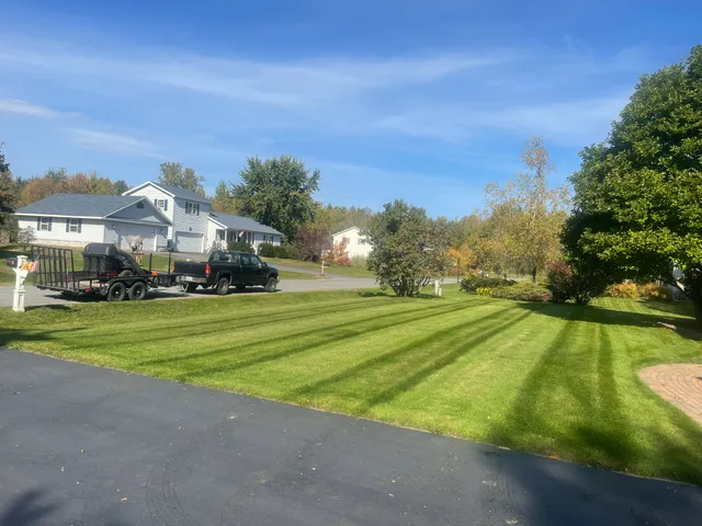 Driscoll Lawn Care work photo