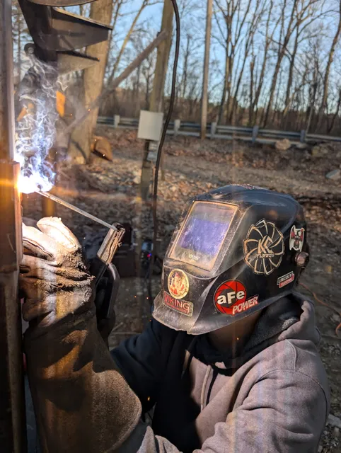 BACON-BUILT Mobile welding/fabrication work photo
