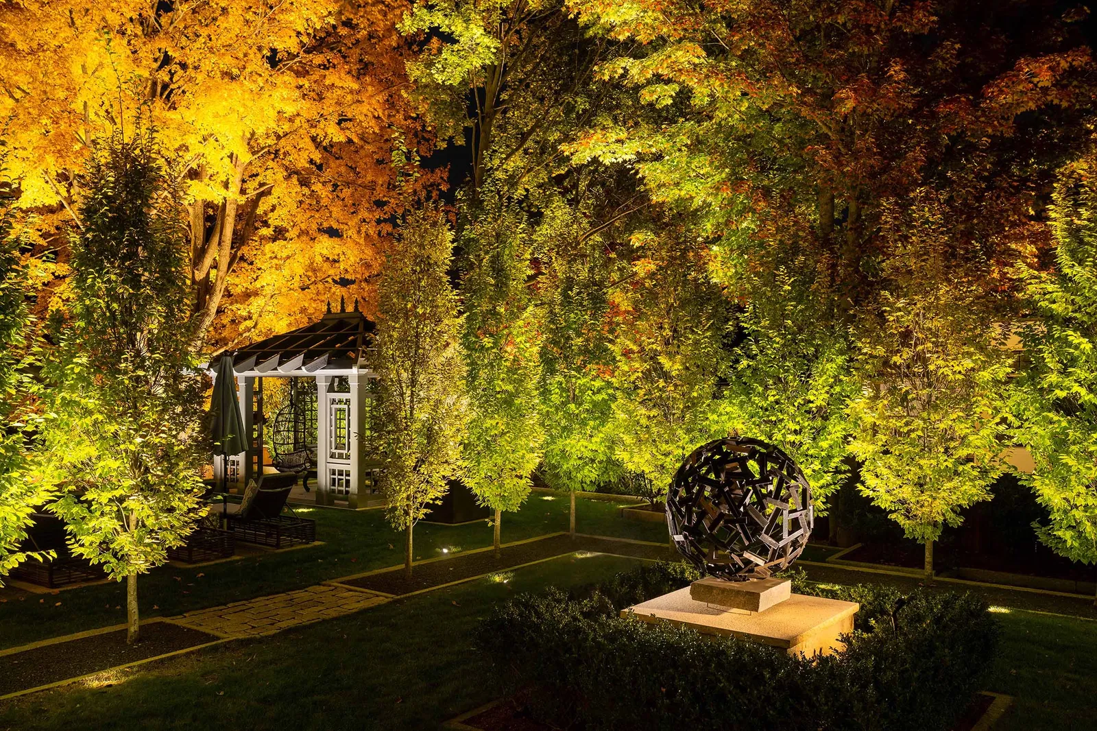 work photo from northernoutdoorlighting.com