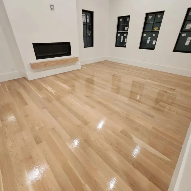 work photo from revolutionhardwoodfloor.com