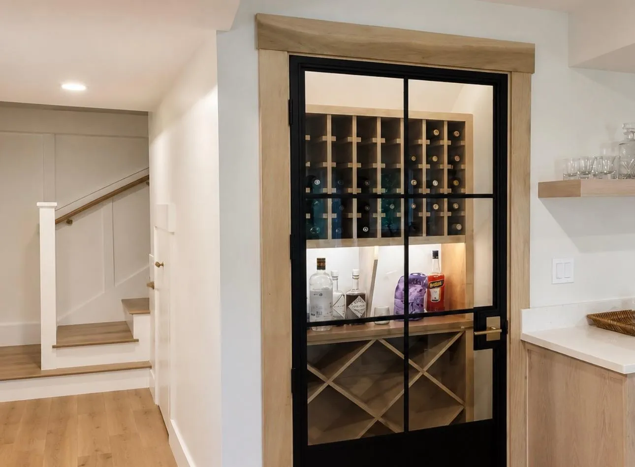 Door casing meeting baseboard