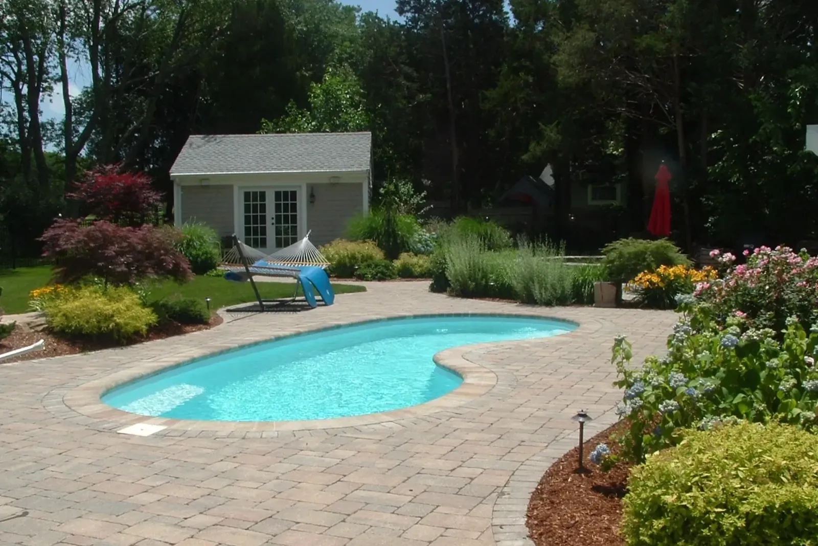work photo from crystal-clear-pools.com