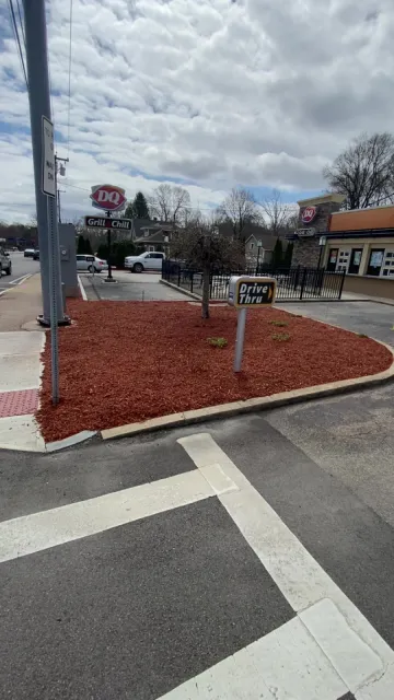 Commercial mulching at business property