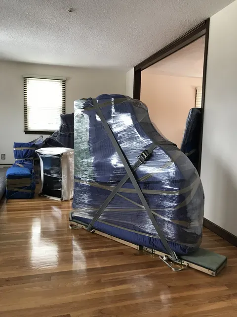 work photo from bellairmoving.com