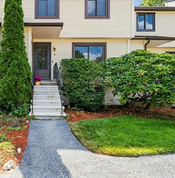 4 Killian CT, Merrimack, NH 03054