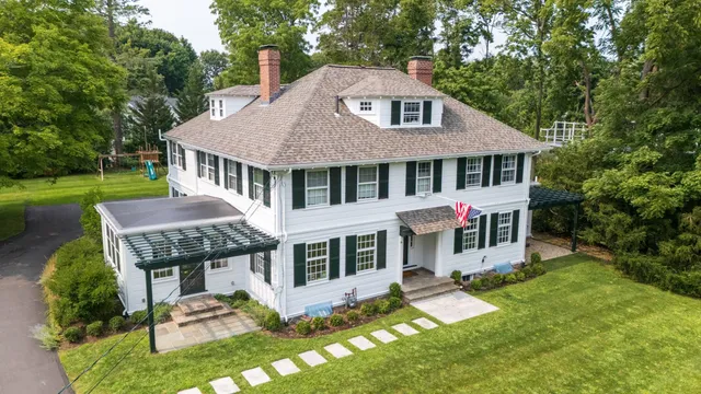 Historic Hingham Home Gets Premium Roofing System from MassTech Roofing
