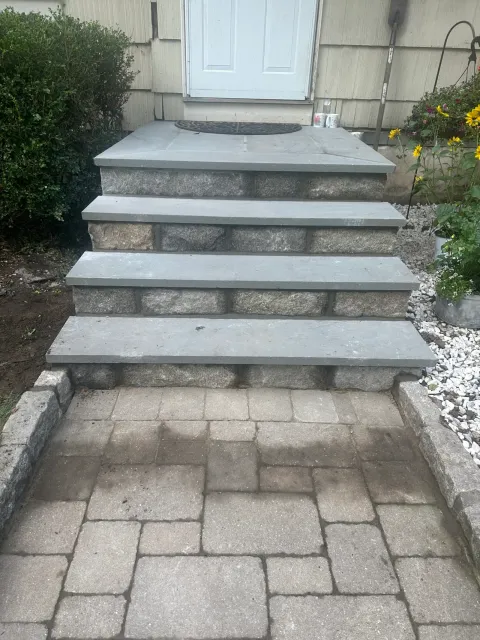 work photo from eightlaneslandscaping.com