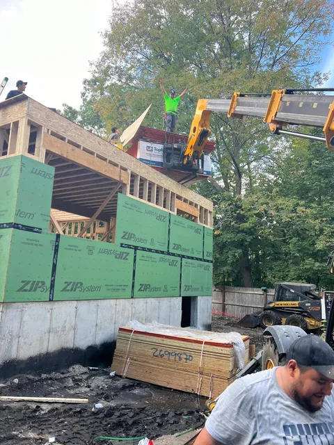 work photo from redwoodconstructionri.com