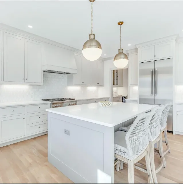 Kitchen DeLaurentis 2.JPG