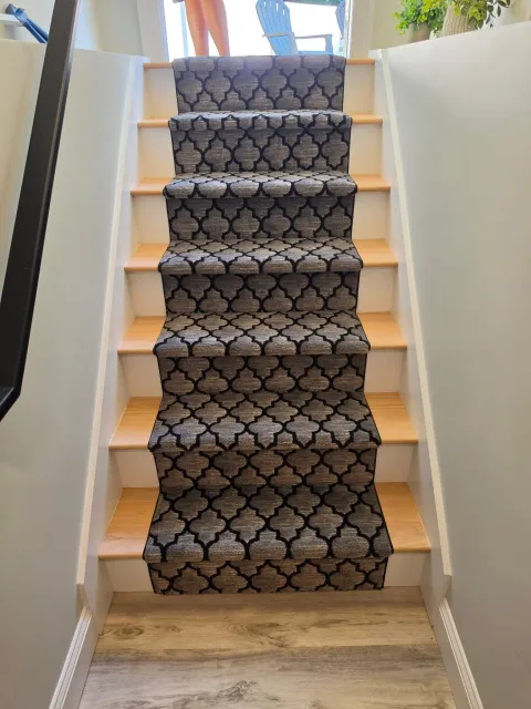 work photo from carpetcreationsnh.com