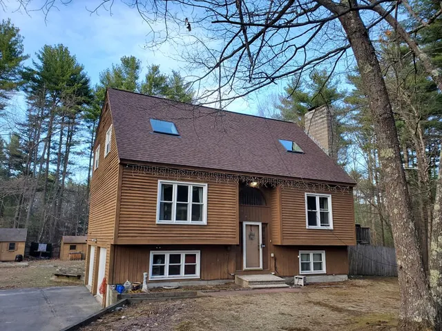 work photo from roofingmilfordnh.com