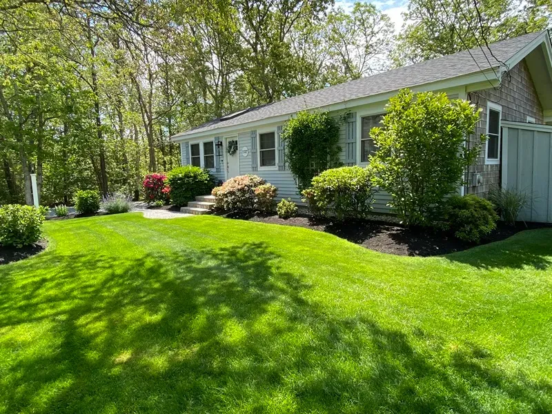lawn mowing, lawn maintenance, south plymouth, sagamore, buzzards bay, ma