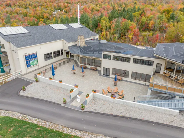 Commercial Patio Design & Installation