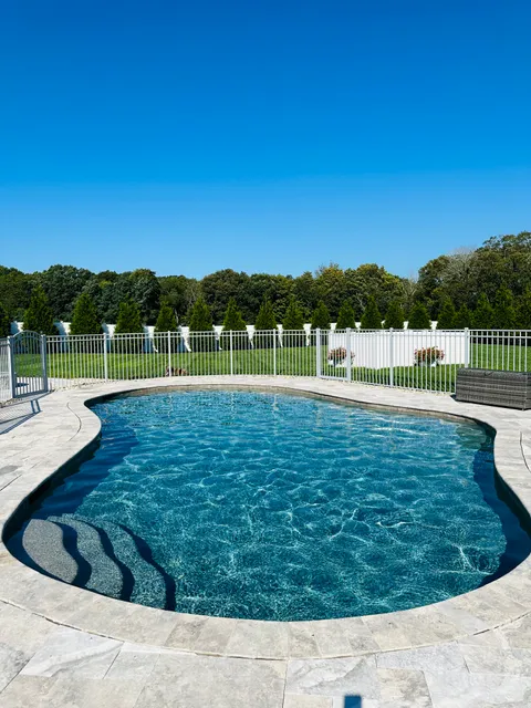 Pool Pals, Inc. work photo