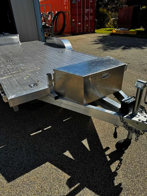 work photo from poolemetalfabrication.com