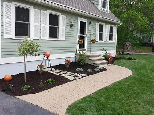 Summit Lawncare work photo