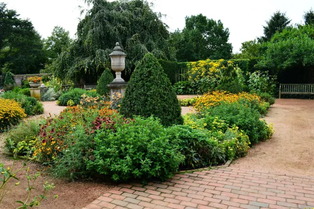 work photo from donnellylandscaping.com