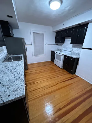 Review photo by Warren Content