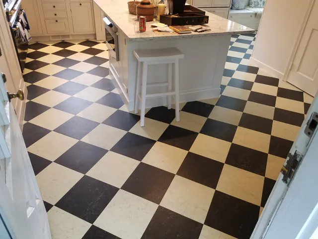 Flash Floor-Ward work photo