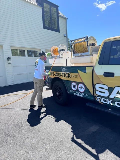 Safe Tick Control - Darien work photo