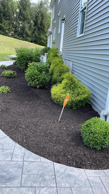 work photo from rolyslandscaping.com