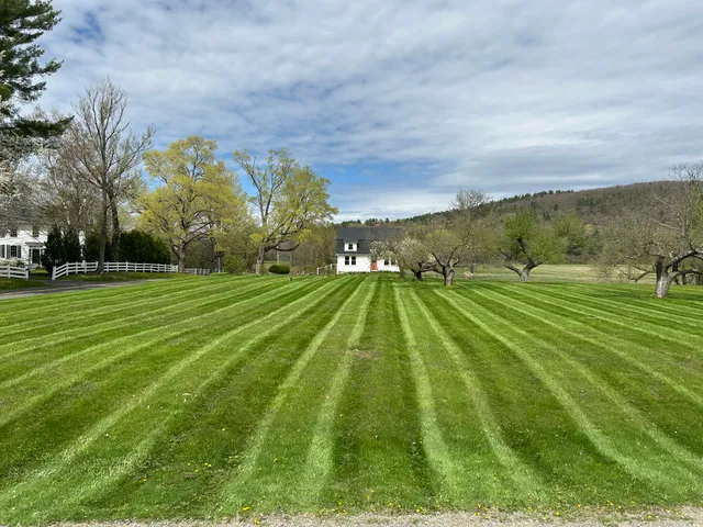 Pittsfield Lawn Care work photo