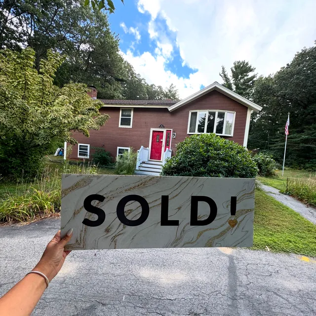 Brittney DiCeglie- MA & NH Realtor with Lamacchia Realty work photo