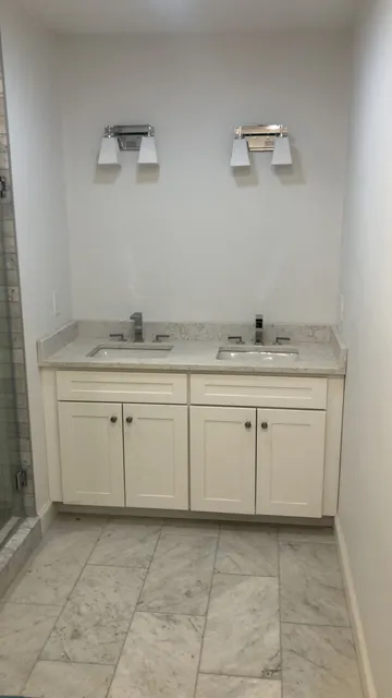 Axor Building & Remodeling