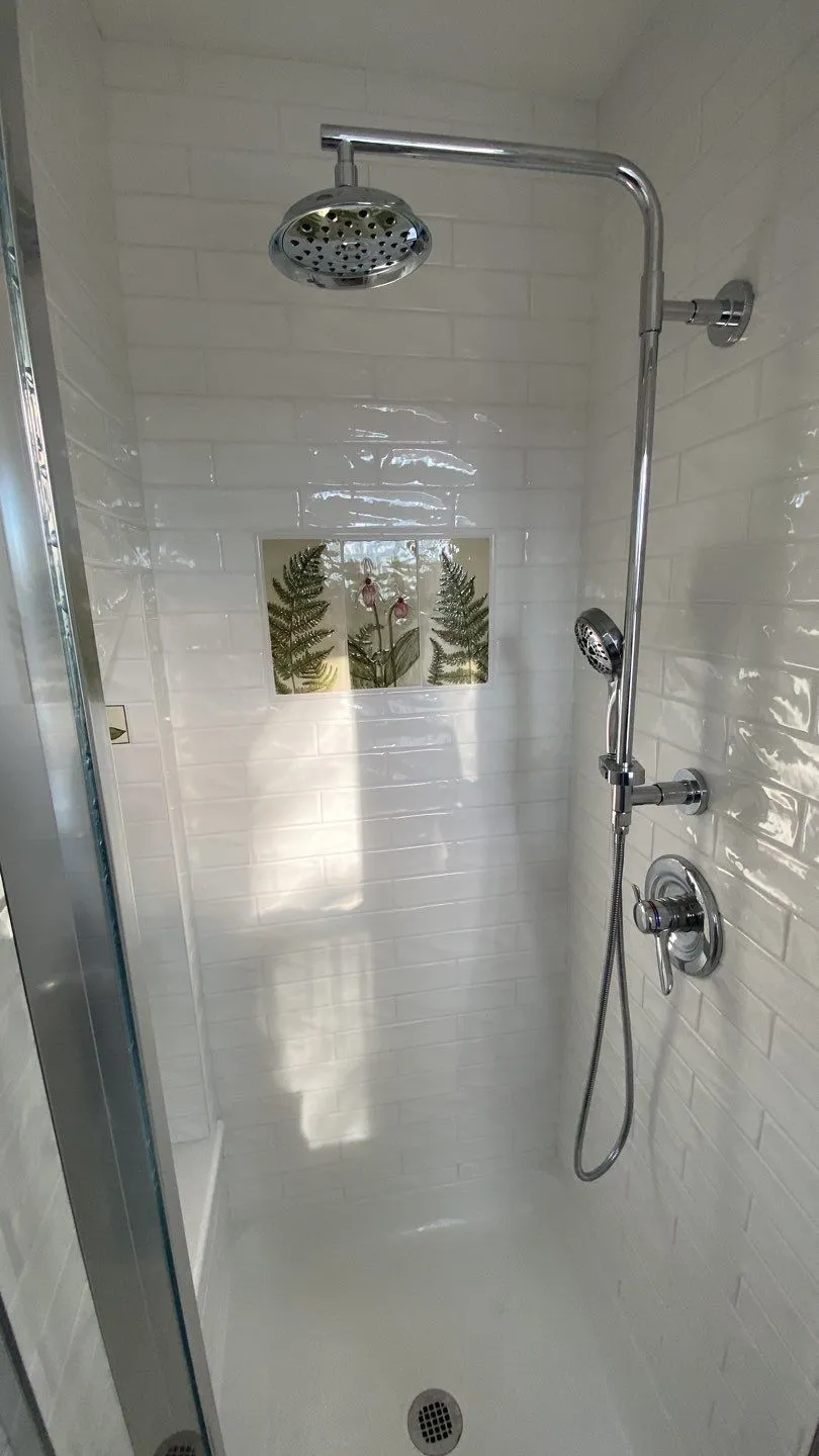 Custom showers in Easthampton, MA