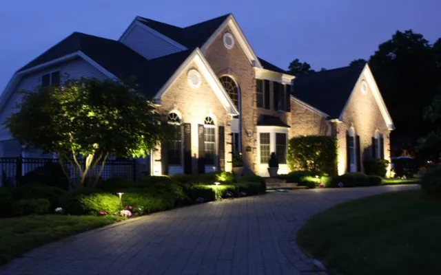 work photo from outdoorlightingdesign.com