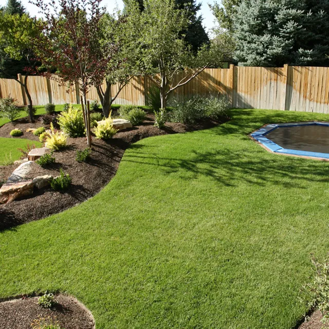 Cutting Edge Lawn Service work photo