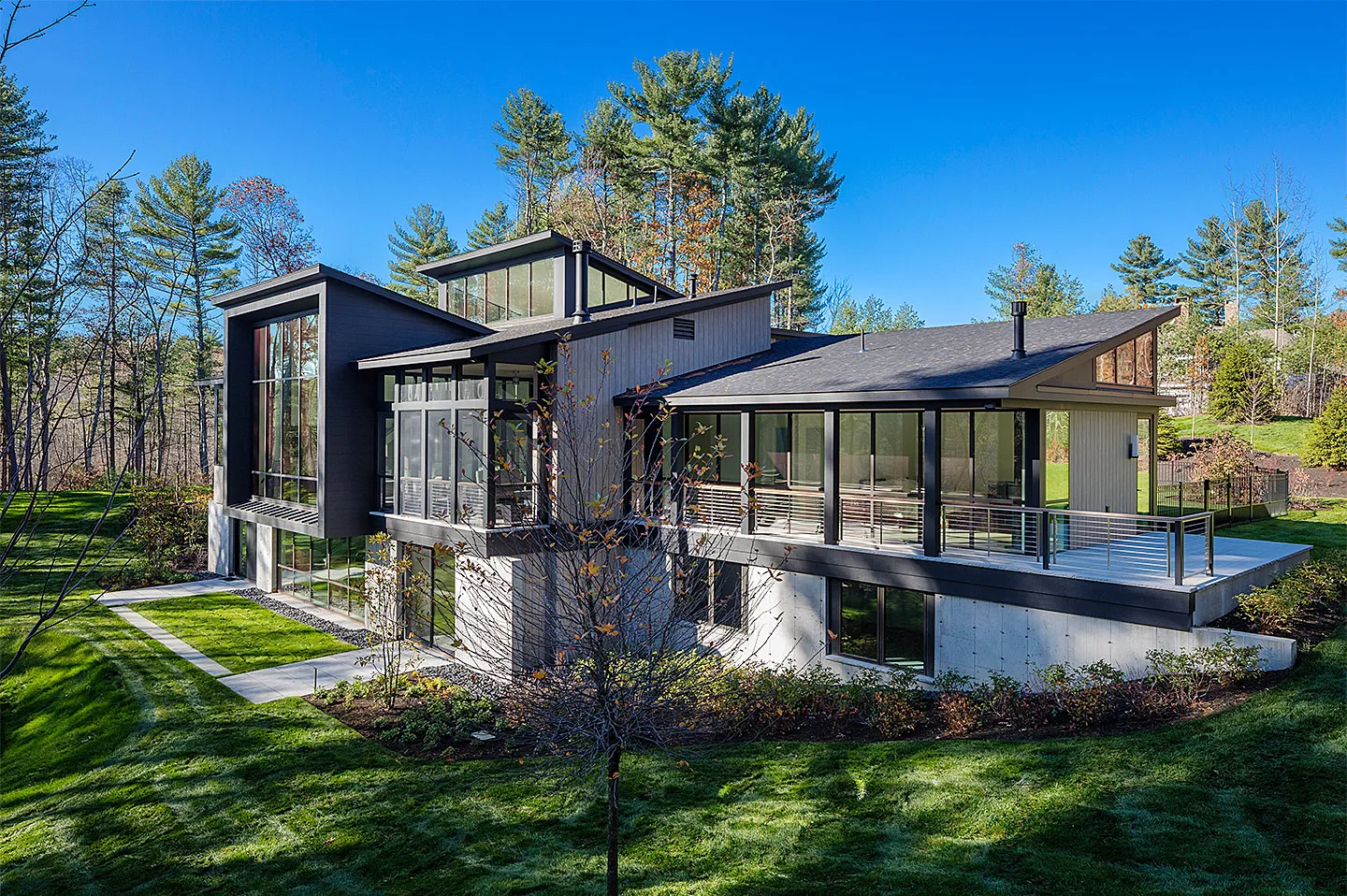 Exterior of contemporary home in Carlisle built by Merz Construction