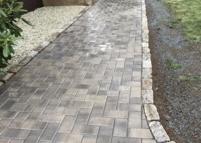 work photo from lincolngrovelandscape.com