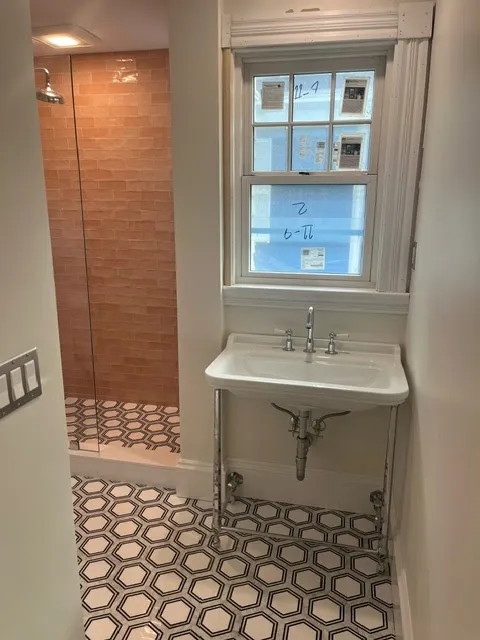 New England Carpentry Inc