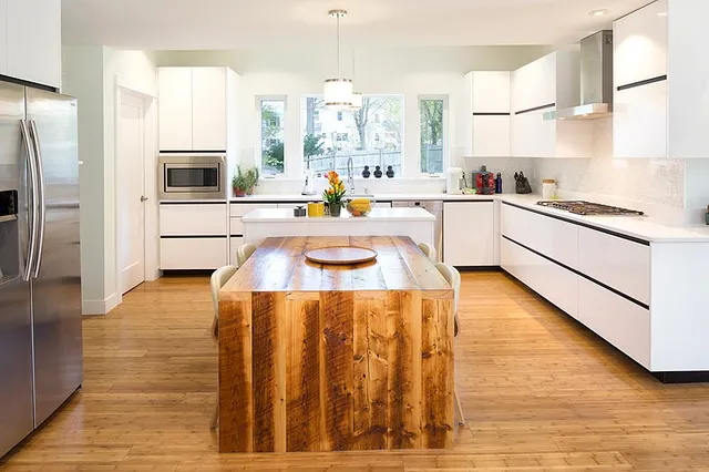 work photo from mottlcabinets.com