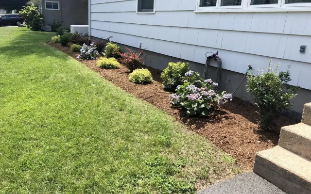 work photo from yardserviceexperts.com