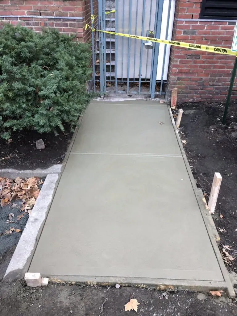 work photo from bostonsbestasphaltandconstruction.com