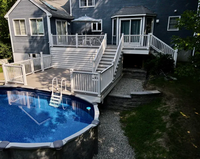 work photo from southcoastdecksllc.com