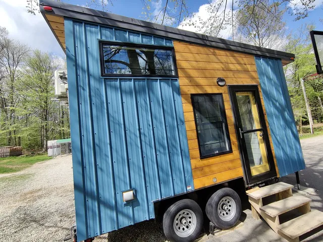 BEECHWOOD TINY HOMES work photo