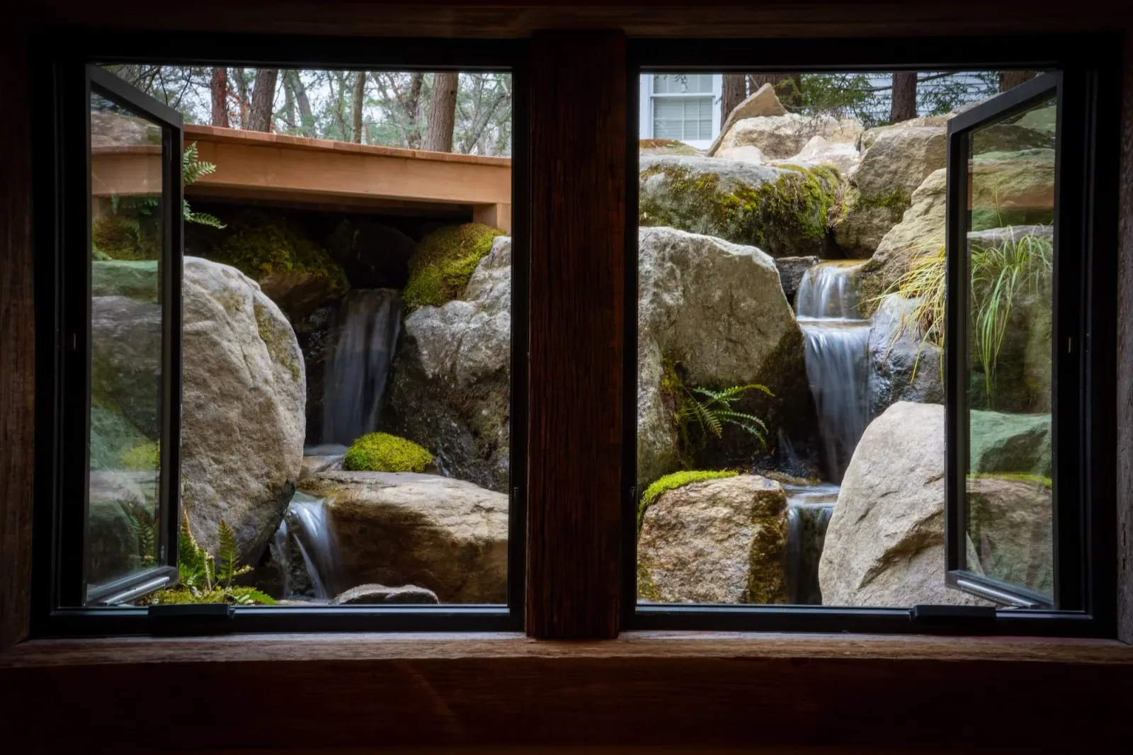 Waterfall Designer Boston, Aquascape Fountains & Waterfalls, Ponds And Waterfalls Boston Massachusetts, Backyard Streams And Waterfalls, Waterfall Builder Near Me.jpg