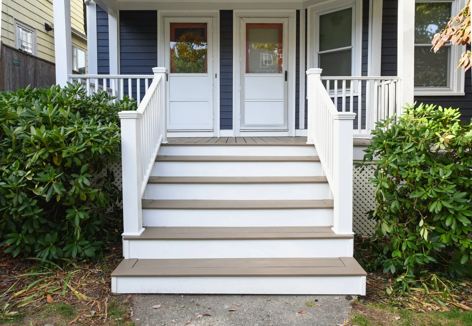LSC-Front-Porch-4.JPG