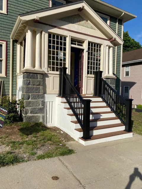 work photo from bostondecksinc.com