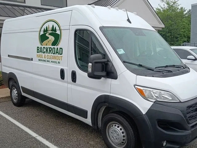 Backroad Haul & Cleanouts work photo